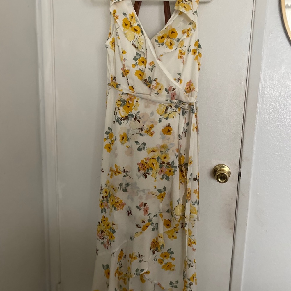 Midi floral wrap dress